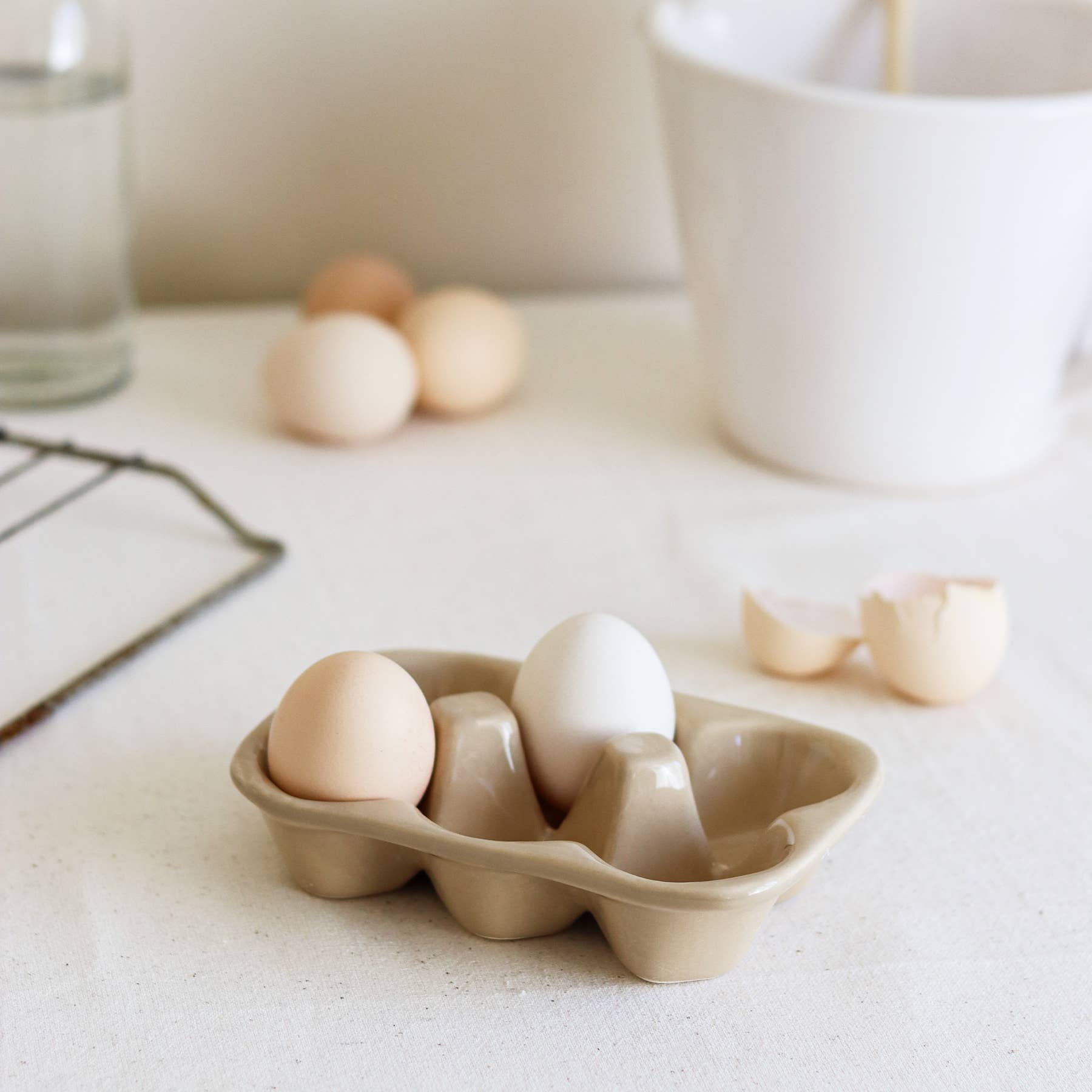 Beige & Stone – wholesale Äggkopp/-hållare – Keramiskt äggställ2