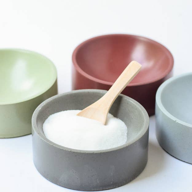Cedar & Stone Garden – wholesale Salt & pepper shaker set – Concrete Salt Cellar with Wood Lid