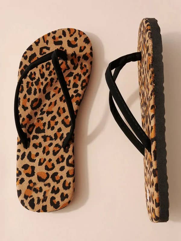 Sandales à imprimé animalier marron et noir pour la vente par Audrey’s Boudoir