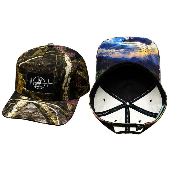 Chapeau de chasse | Casquette de camionneur | Camouflage arbre beige pour la vente par The Heartbeat Brand