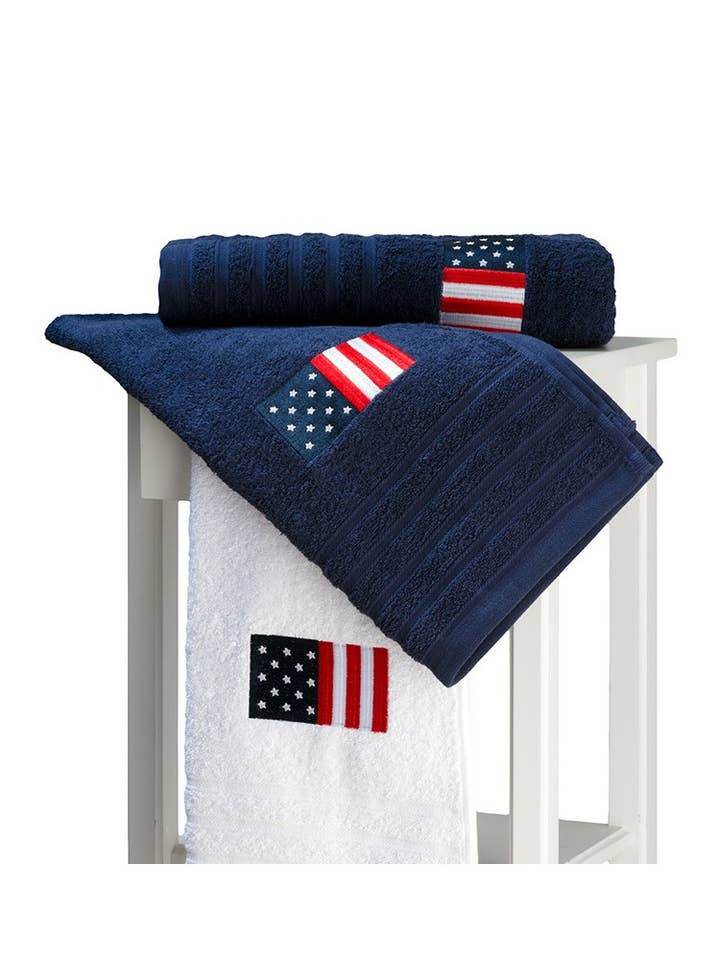 Sæt med 3 broderede håndklæder American Terry „Usa“ taske for engroshandel hos Barceló Hogar