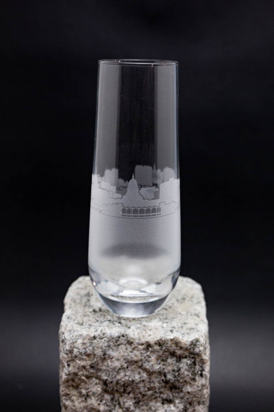 Urban & Etched – wholesale Champagne flute – Madison, Wisconsin Etched Stemless Champagne Flute Barware0