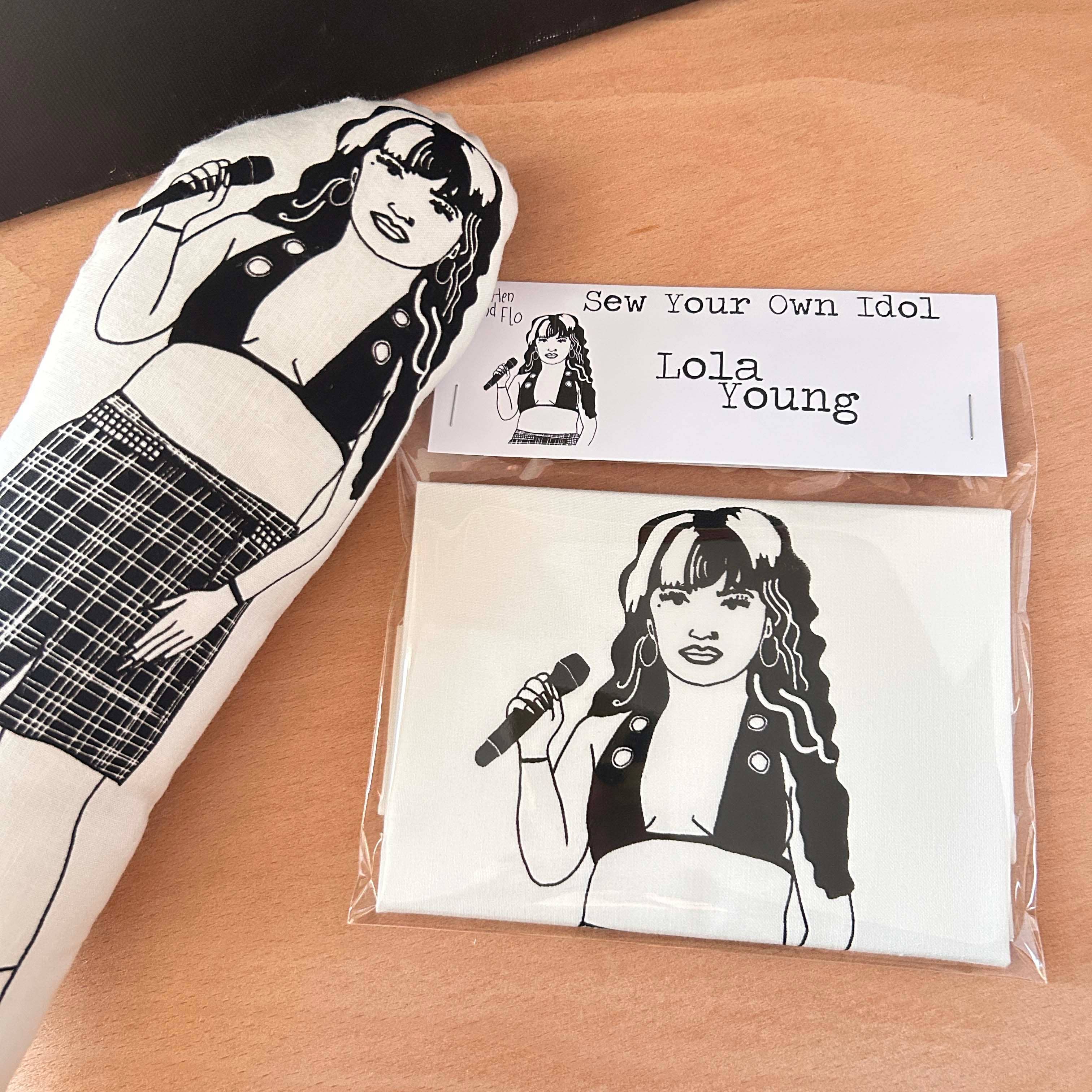 Fat Hen And Flo – wholesale Craft sewing kit – Lola Young - Sew Your Own Idol Kit4