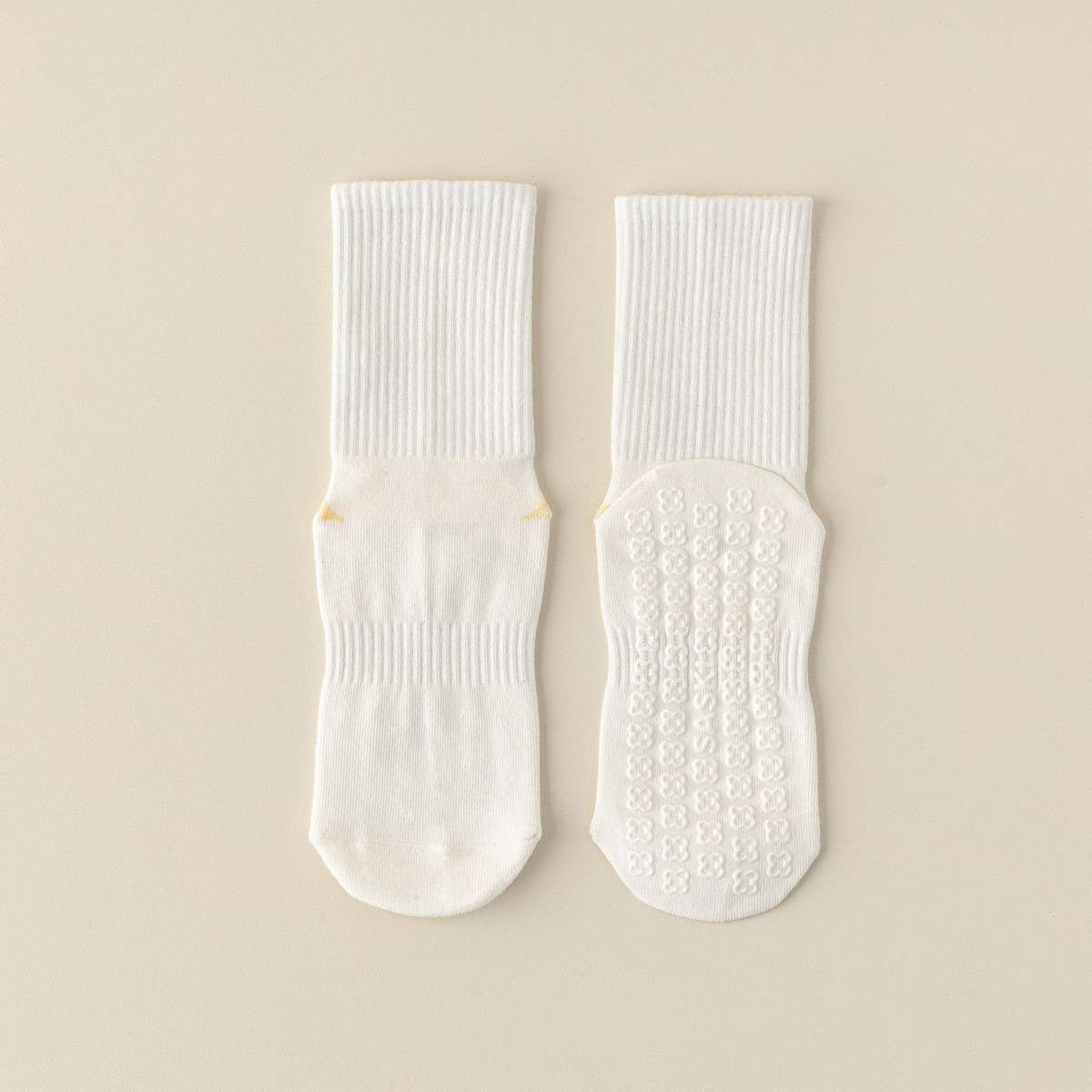 ACCITY - Wholesale Socks - Women's - SPORTS NON-SLIP COLOR MATCHING YOGA MID-TUBE SOCKS_CWMS13590