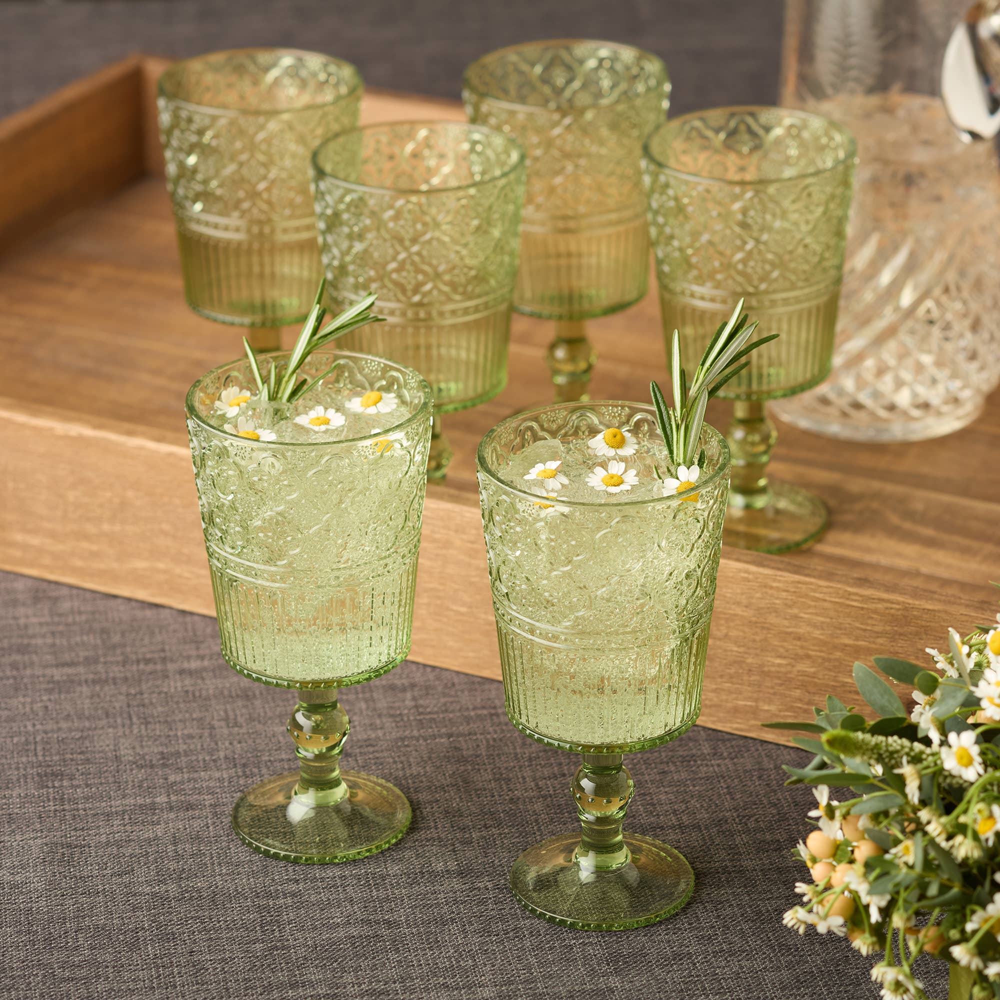 Certified International - Wholesale Drinking Glass/Cup - Victoria Green Acrylic All Purpose Goblet 14 oz.4