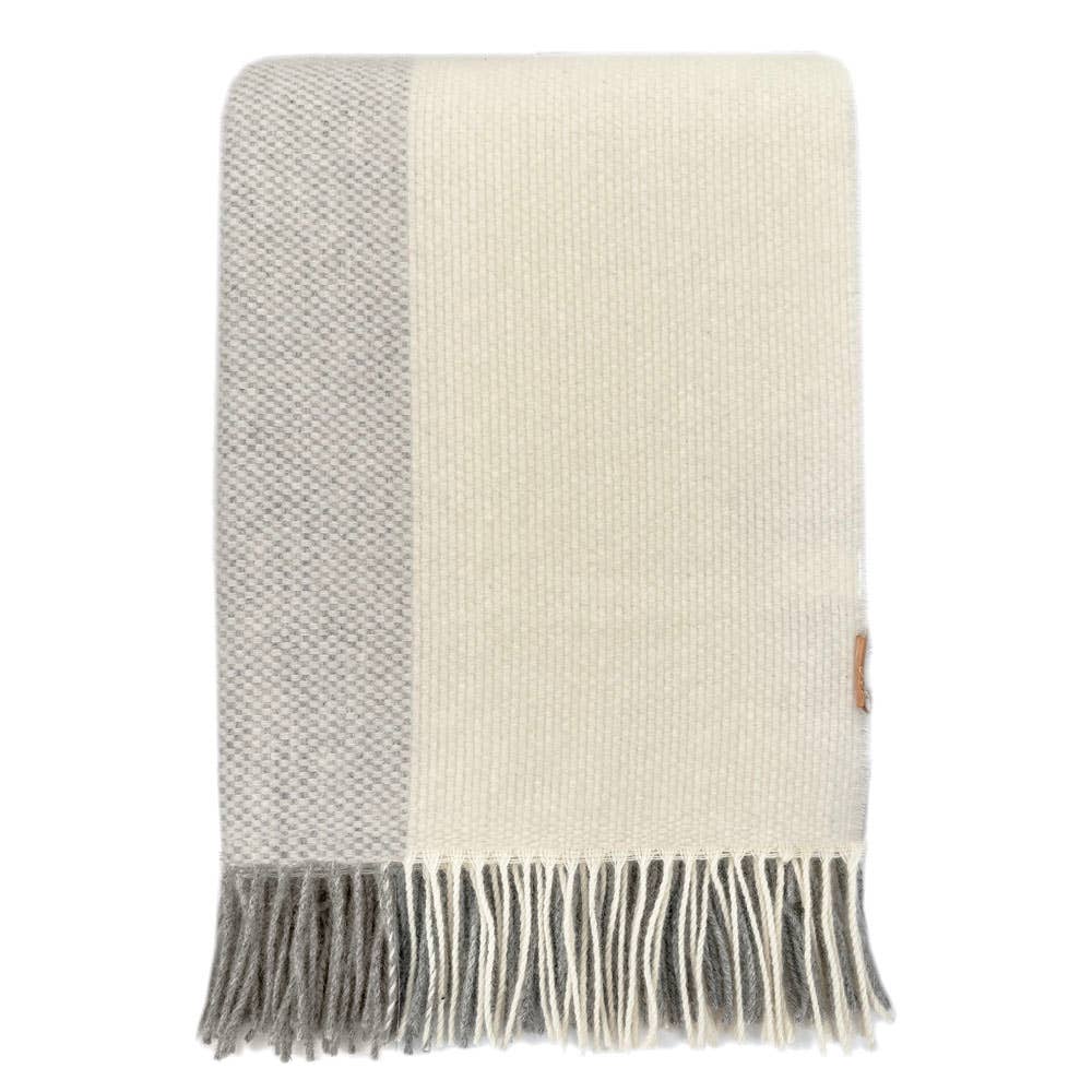 Malagoon - Wholesale Throw Blanket - Easy nature wool grey throw1