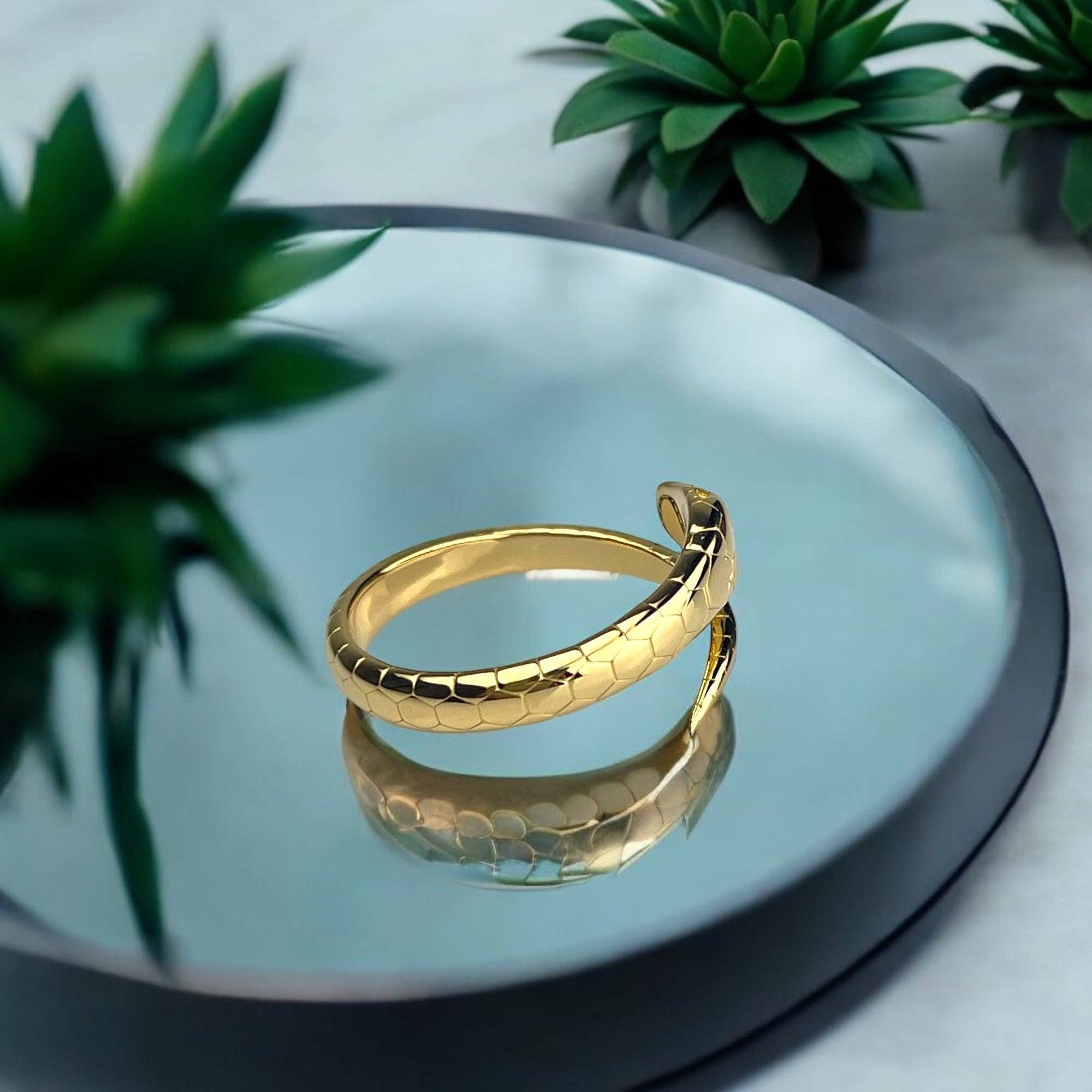 MadamLili – Anel de banda por atacado – Anel de cobra ajustável em prata 925 com banho de ouro | Joia de luxo marcante2