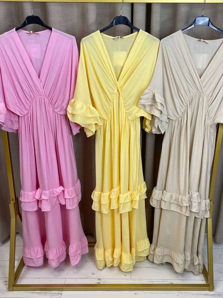 Ellece Maxikleid mit Wickelausschnitt, Stufen und Volants für den Großhandel von My Winners Direct