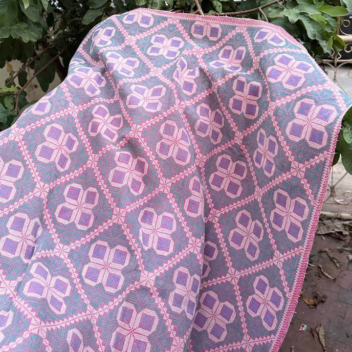 GYPSY STUDIO - Wholesale Area Rug - Ethical, Sustainable, and Stylish Timeless Elegance Room Rug4