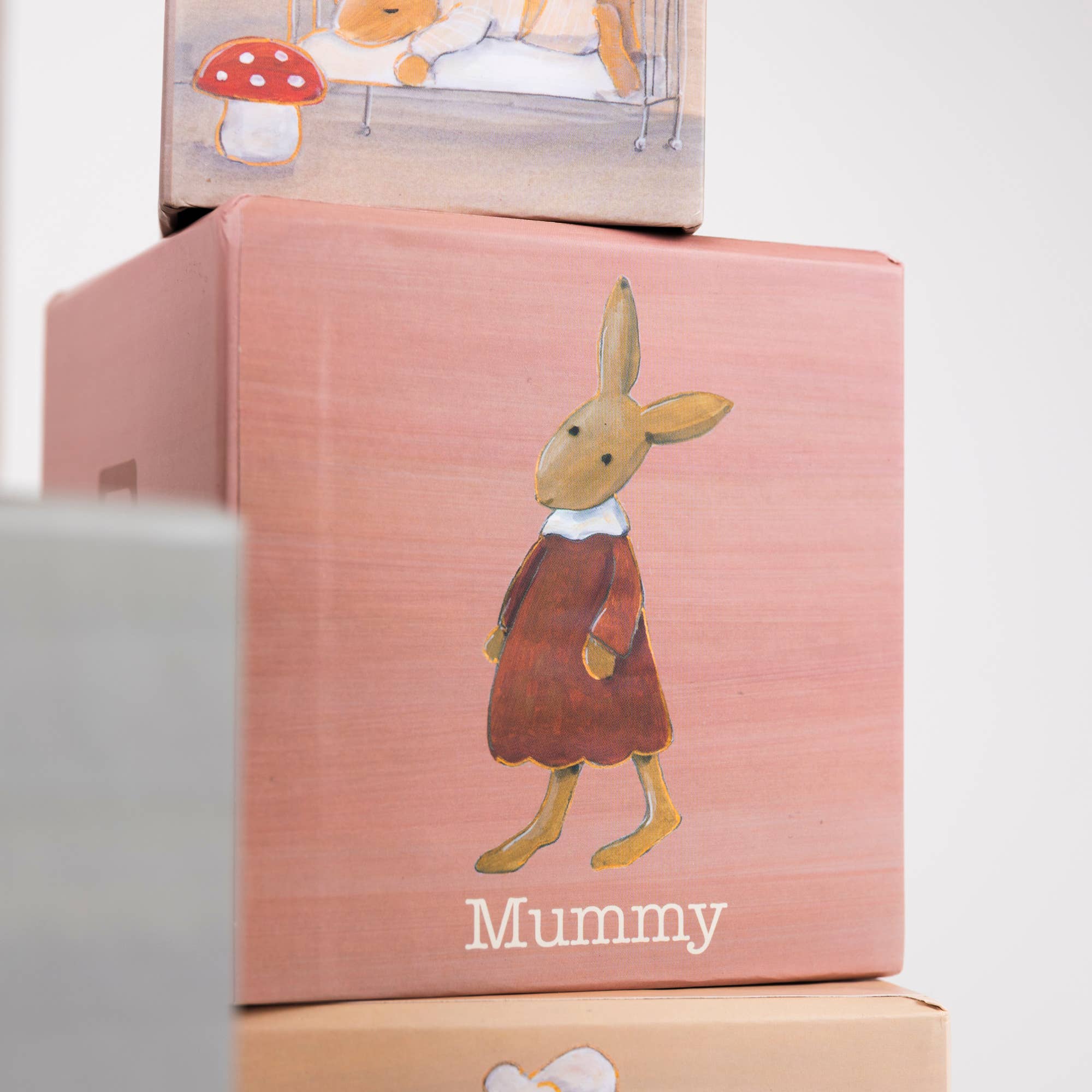 Egmont - Wholesale Stacking Game - Pyramid 1.2.3. Rabbit Family11