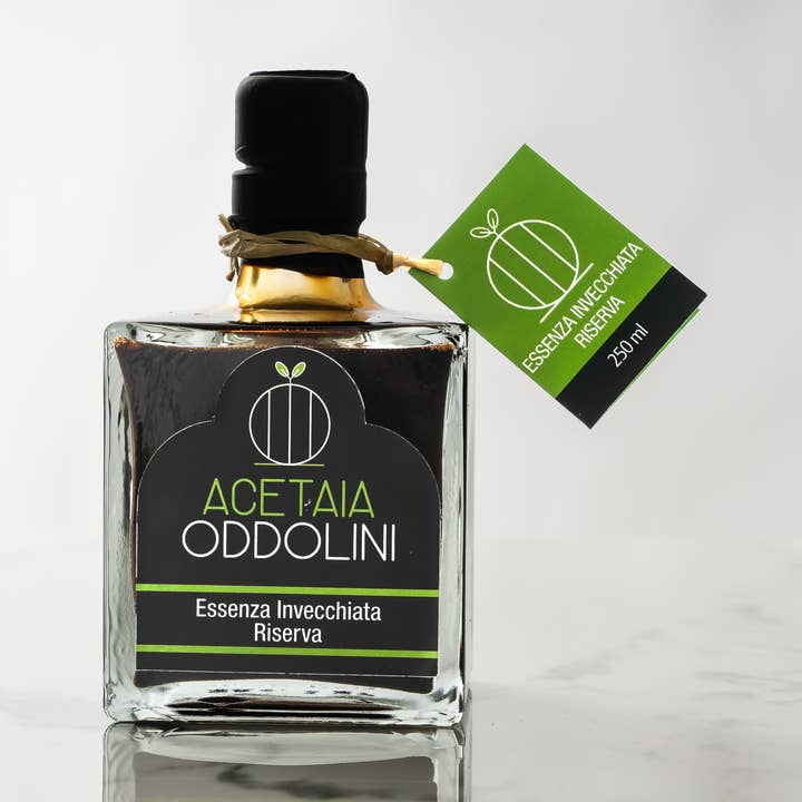 Riserva aged essence - 11 years- 250 ml for wholesale by Acetaia Oddolini