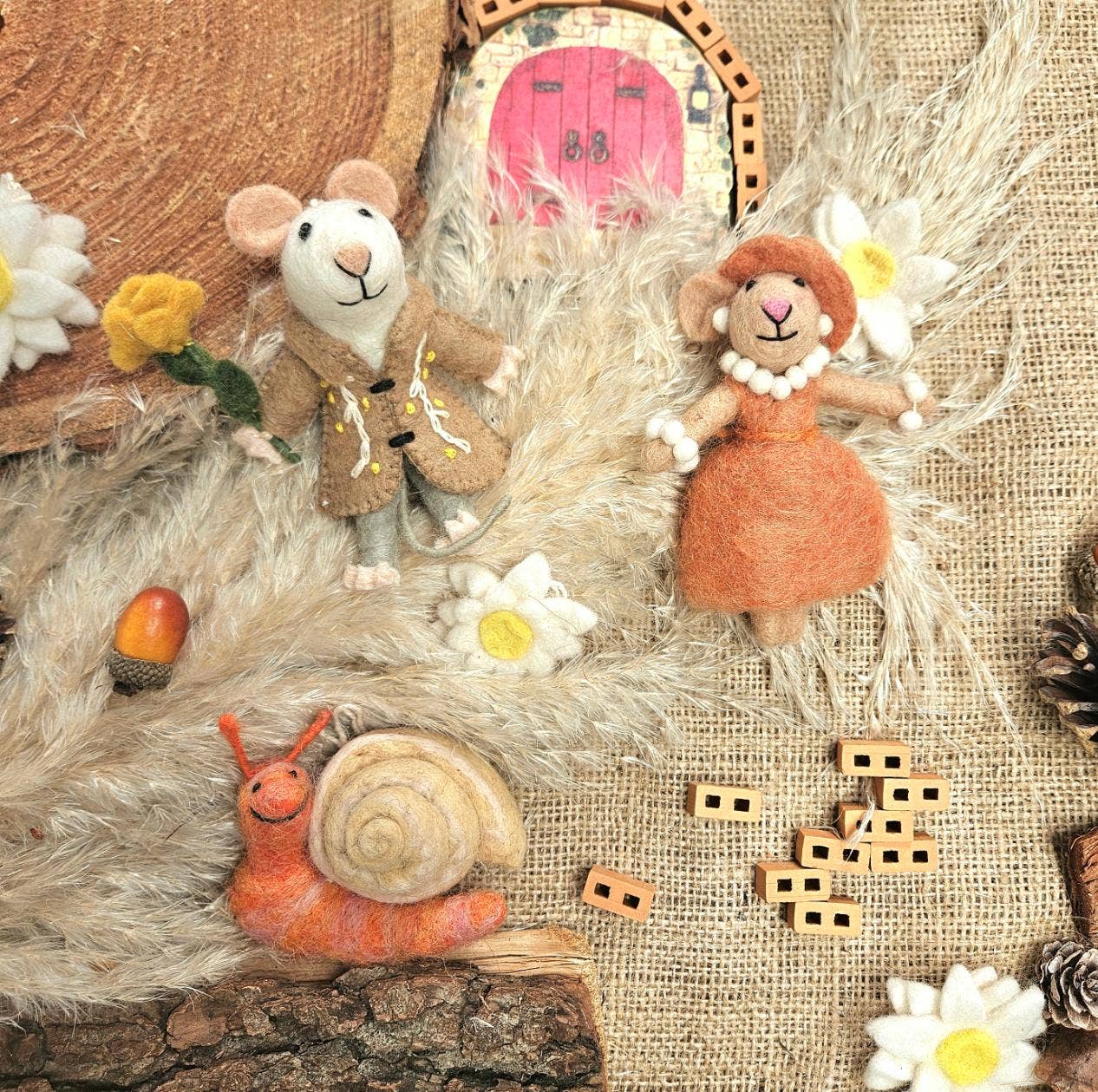 Felt So Good - Wholesale Ornament - Handmade Felt Evelyn the Mouse Hanging Decoration3