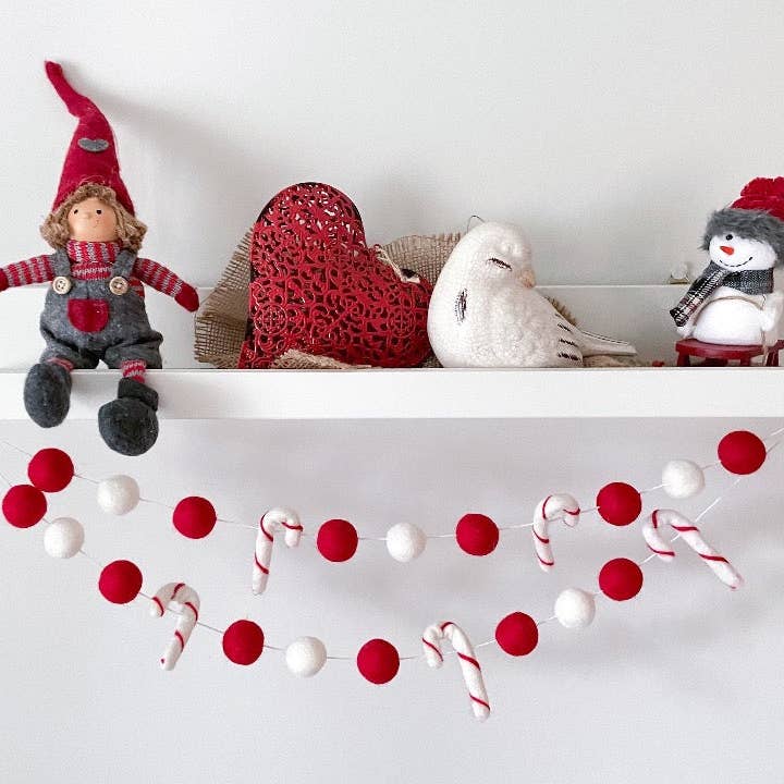 AKUKU - Wholesale Bunting/Garland - Classic Candy Cane Garland1