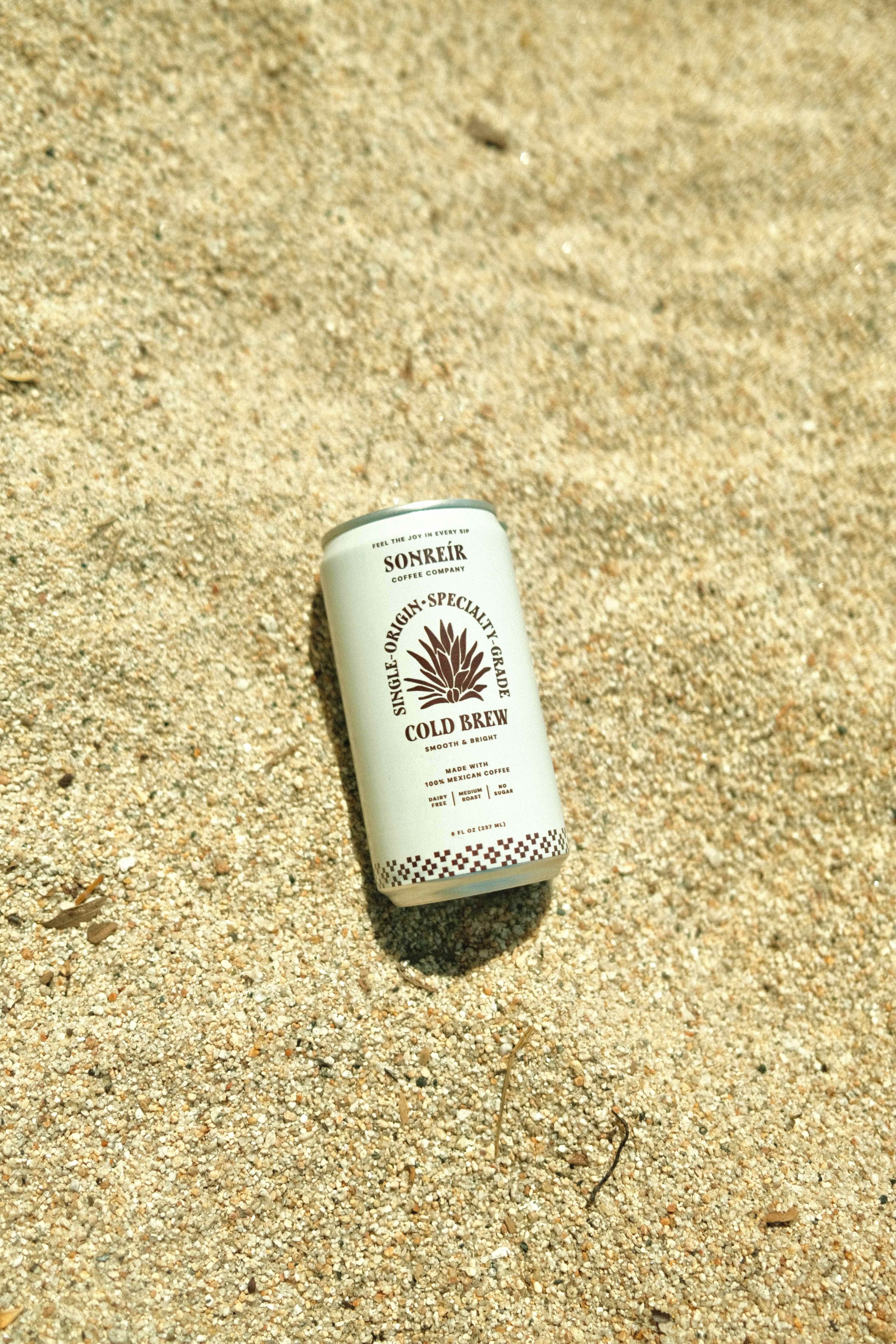 Sonreír Coffee Company - Wholesale Iced Coffee/Cold Brew - RTD Cold Brew, Single Origin Mexico 8oz, 12 pack
4