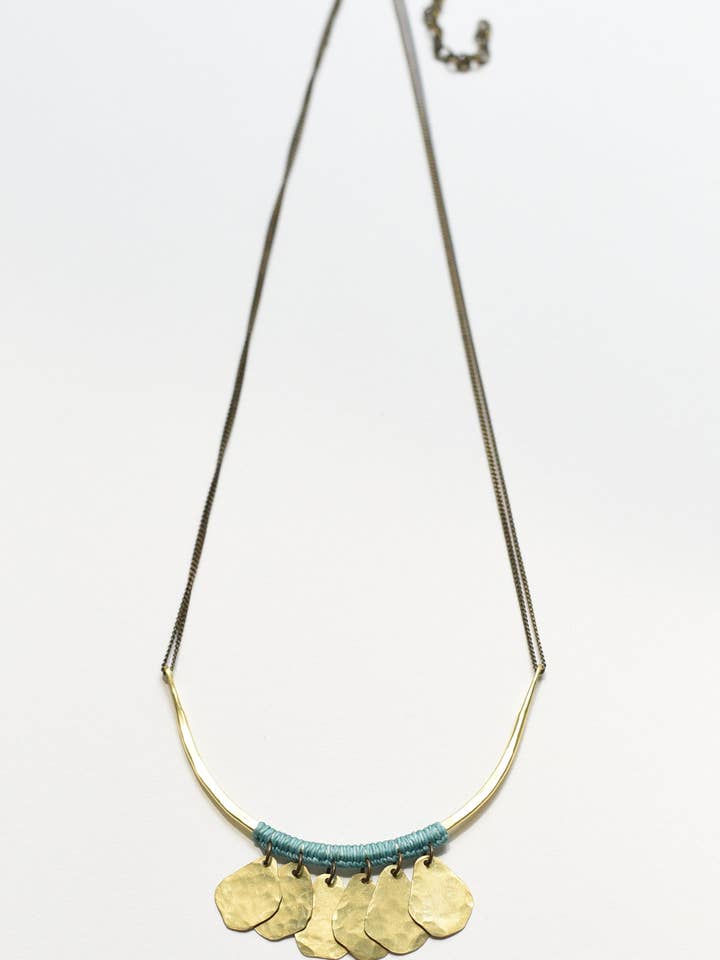 Collana Aten per la vendita all'ingrosso da parte di AMiRA jewelry