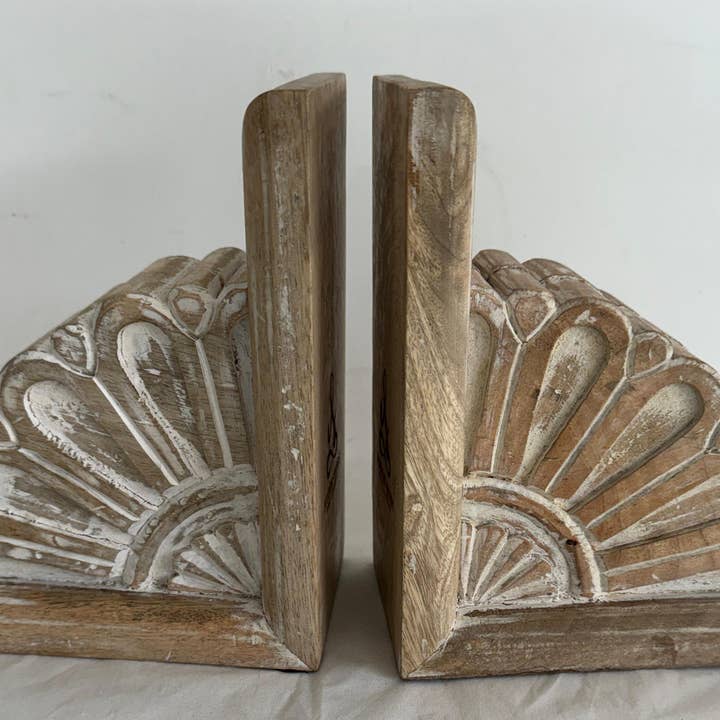 White wash Floral Wooden Bookend for wholesale on Faire