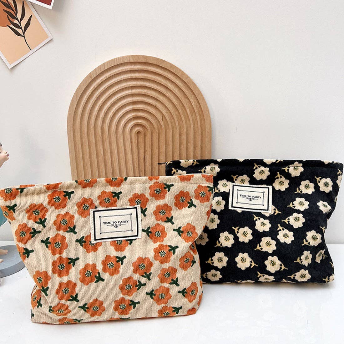 Funkyrel® Atzbranding Limited - Wholesale Makeup/Cosmetic Bag - Cosbai - Vintage Floral Print Makeup Bag4