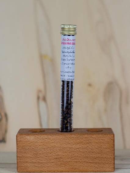 Hel Timutpeppar 6 g i provrör för wholesale av Salzwerk Berlin