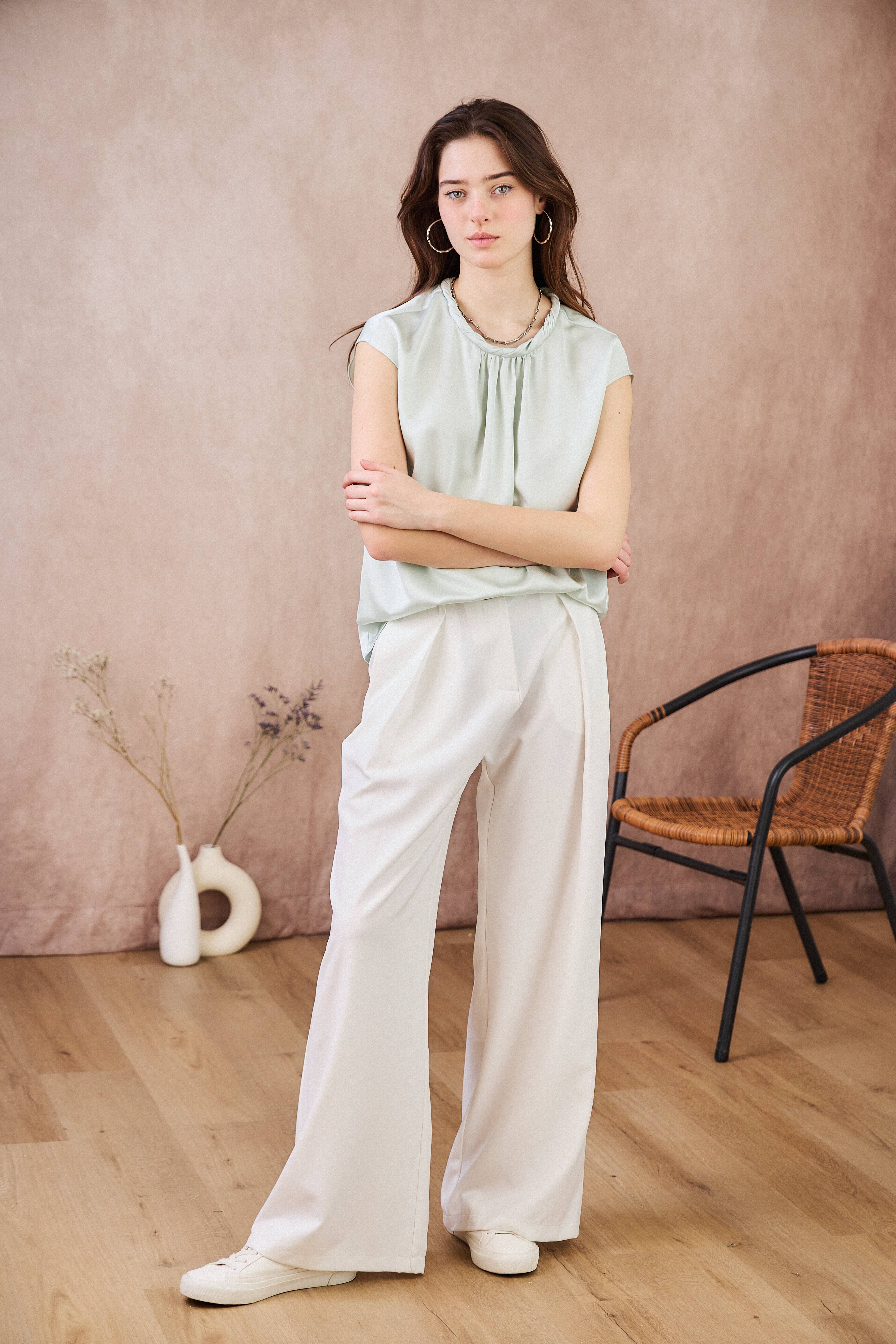 LULUMARY - Wholesale Blouse - Women's - Satin top H161A15