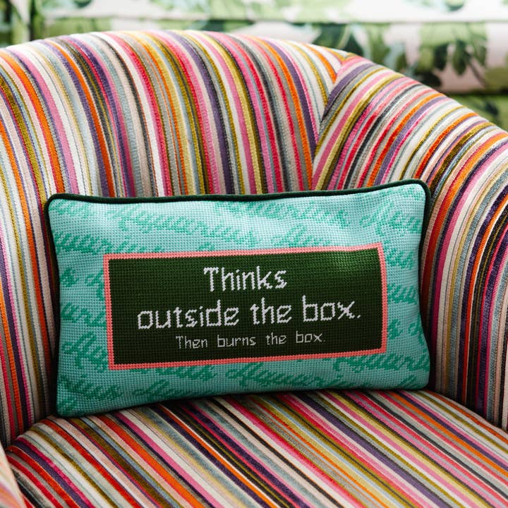 Aquarius Broderipude for engroshandel hos Furbish Studio