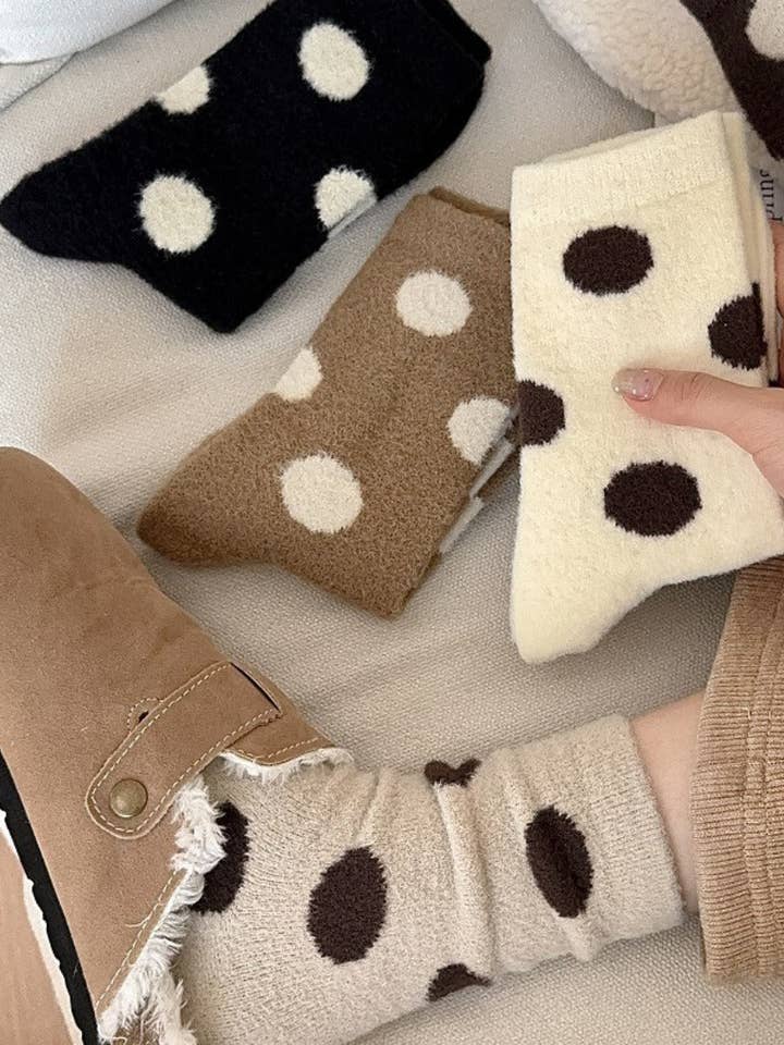 Rufia - Big Polka Dot Plush Warm Socks for wholesale by Funkyrel® Atzbranding Limited