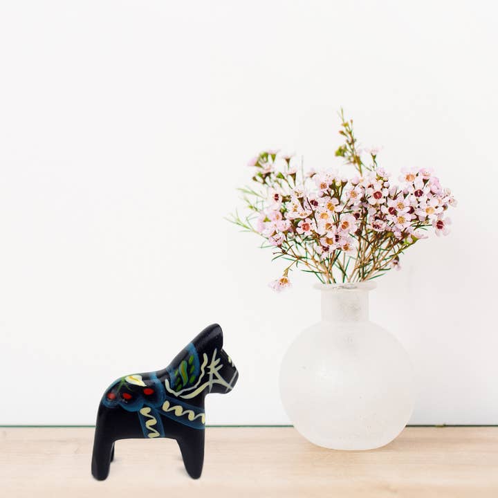 European Heritage Gifts - Wholesale Decorative Figurine - Black Dala Horse: Wood6