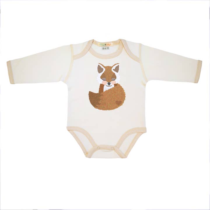 Rävdress för wholesale av Olly & Arya