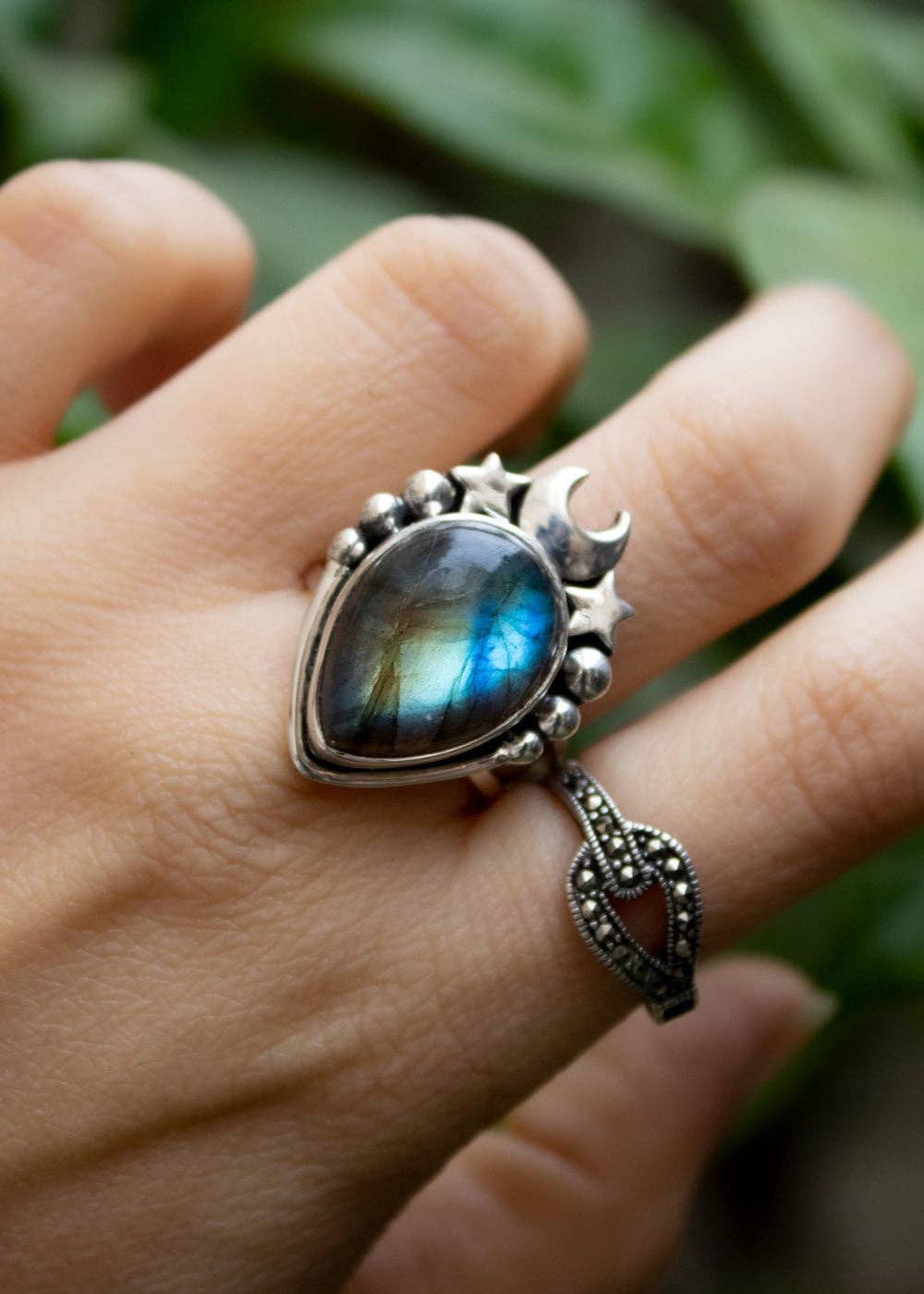 Ambra Jewels - Wholesale Cocktail/Statement Ring - Celestial Whisper: Labradorite Ring, AR-70901
