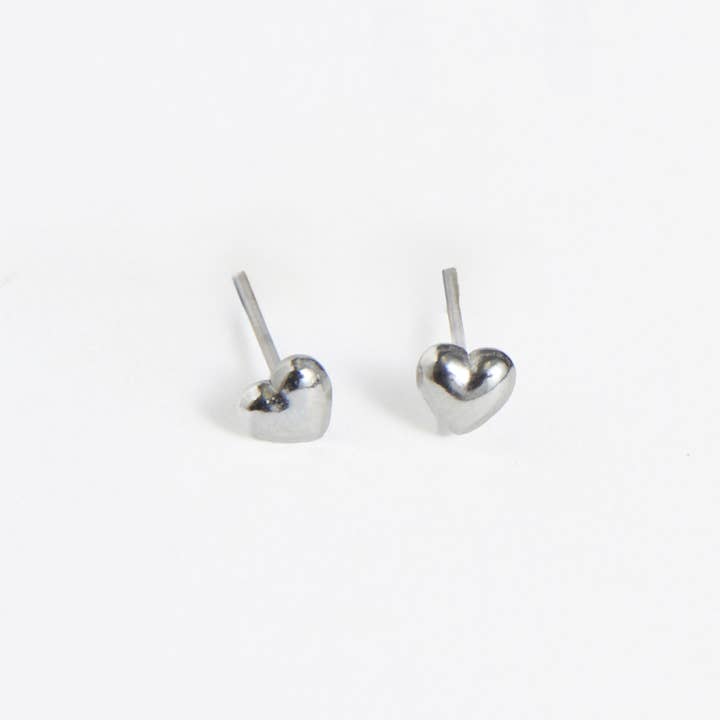 Howard's – wholesale Stud/post earrings – Waterproof Earrings Puffy Heart Studs in Gold & Steel6