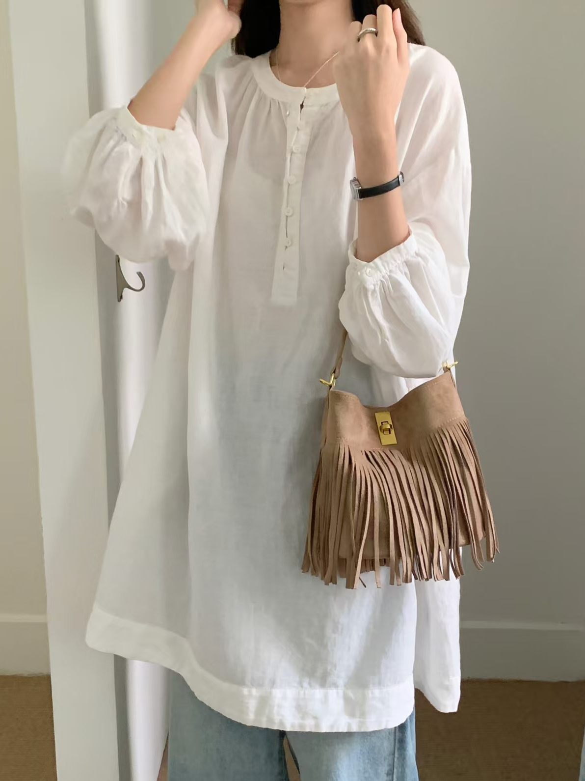 Pretty Persuasions - Wholesale Crossbody bag – Women's - P25085 Suede-Like Microfiber Leather Crossbody Bucket Bag1