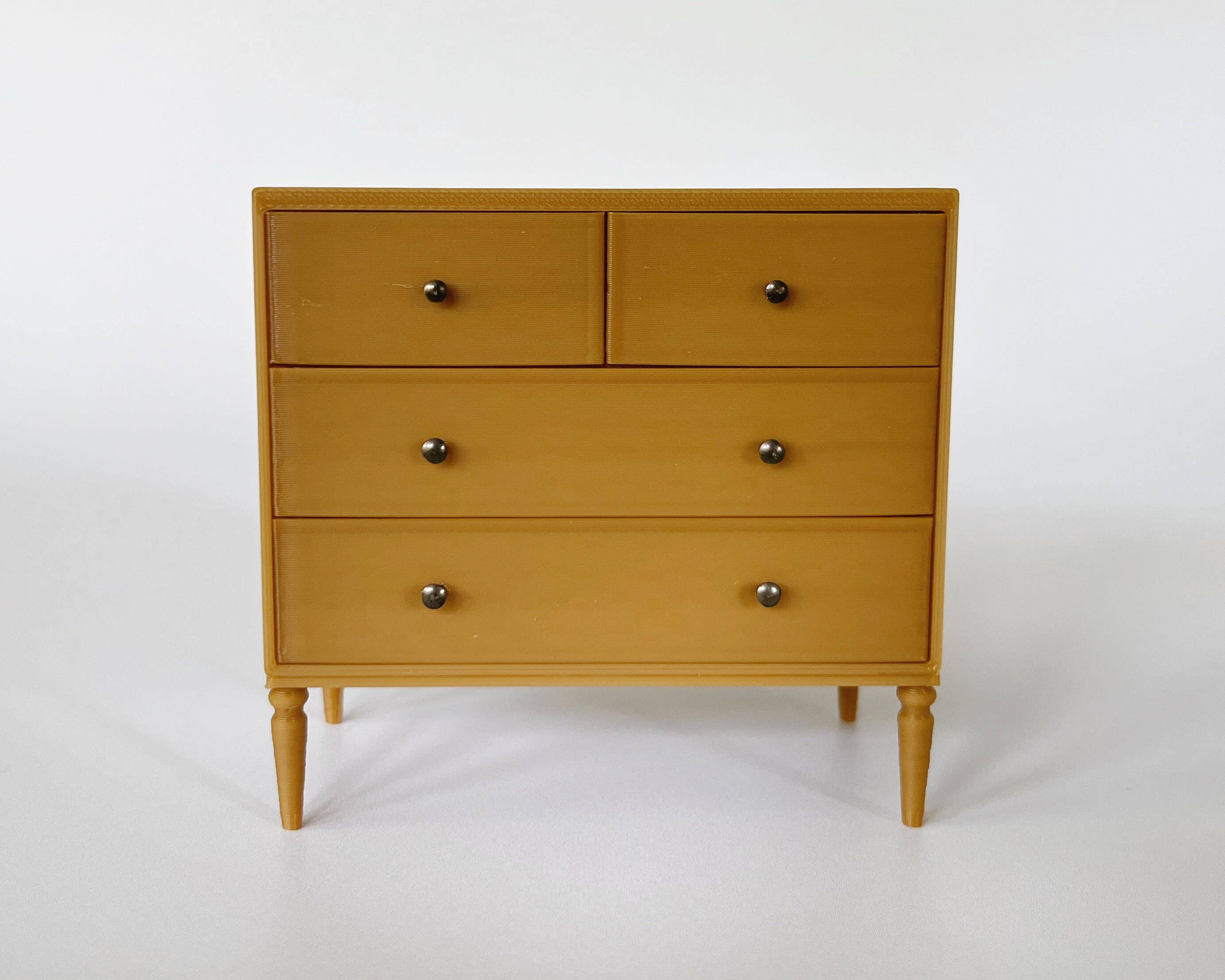 Miniette - Vente Accessoire de poupée – enfant - Commode miniature moderne pour maison de poupée à 4 tiroirs4