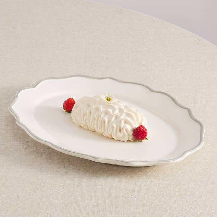 Maison Madison Home - Wholesale Platter - Sylvia Hand-Painted Oval Platter 15,5''3