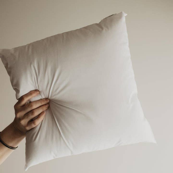 UniikPillows - Wholesale Pillow Insert - Cotton Cover Hypoallergenic Polyester Filled Pillow Insert | 12x12 | 14x14 | 16x16 | 18x18 | 20x20