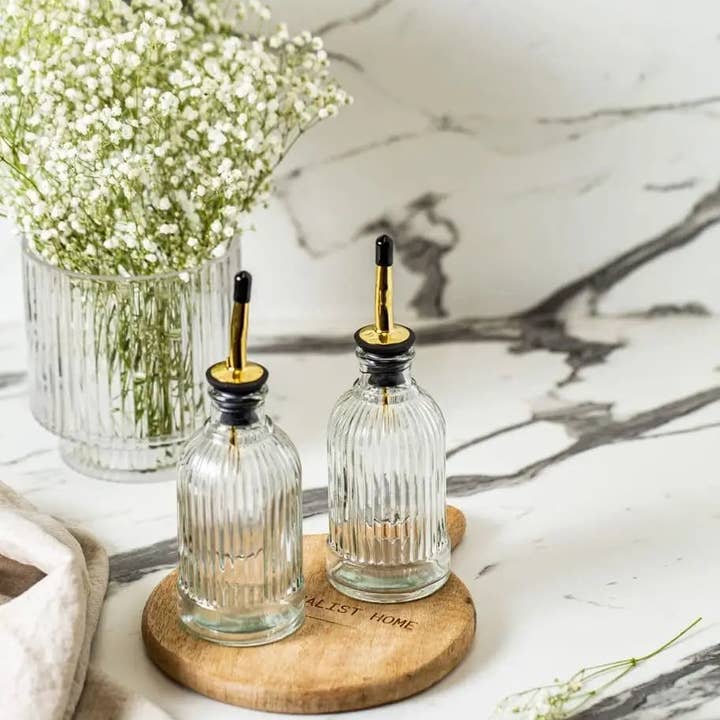 The Minimalist Home - Wholesale Oil/Vinegar Dispenser - Oil and vinegar duo