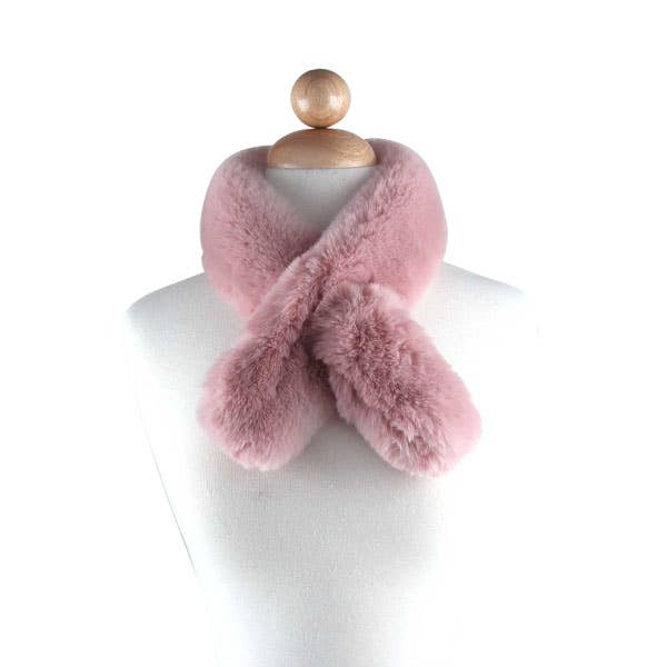 bellachic - Wholesale Scarf - Women's - FAUX FUR PULL THROUGH SCARF