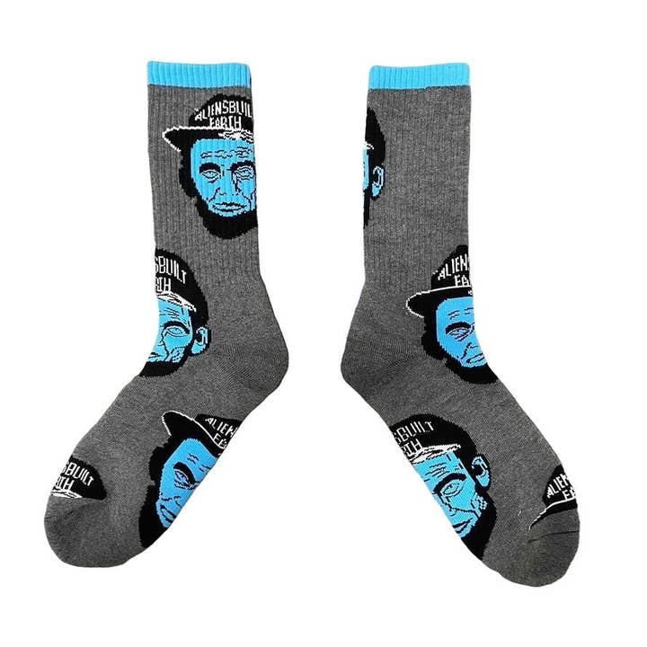 Boîte mystère Alien Built Earth fabriquée sur commande pour la vente par Brim of the World