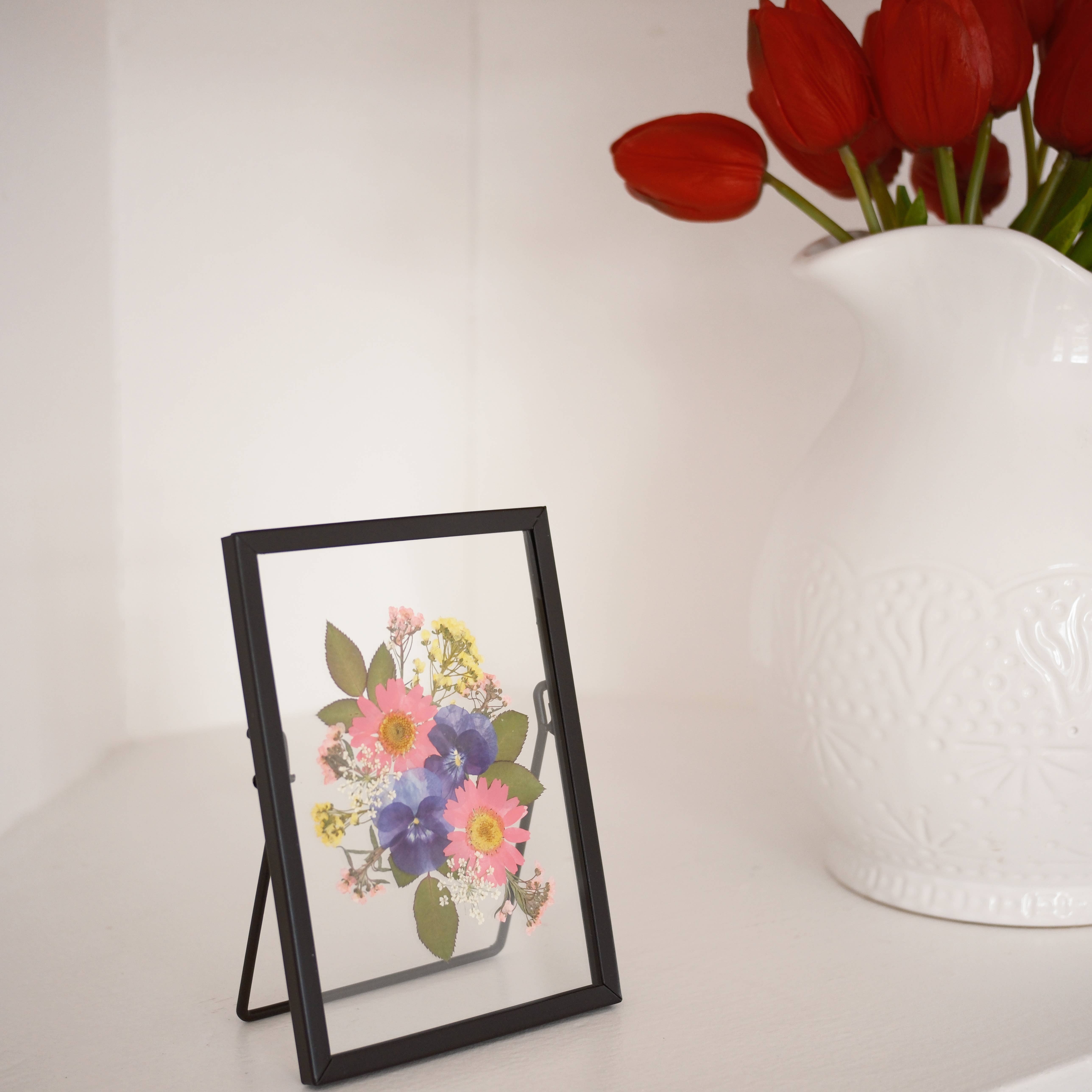 Sunnie Lane - Wholesale Decorative Tabletop Object - Real Pressed Flower Frame - Beautiful Flower Art3