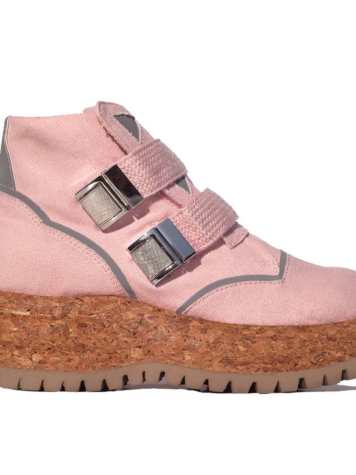 GAIA BEAST • PinK | s für den Großhandel von Esqape