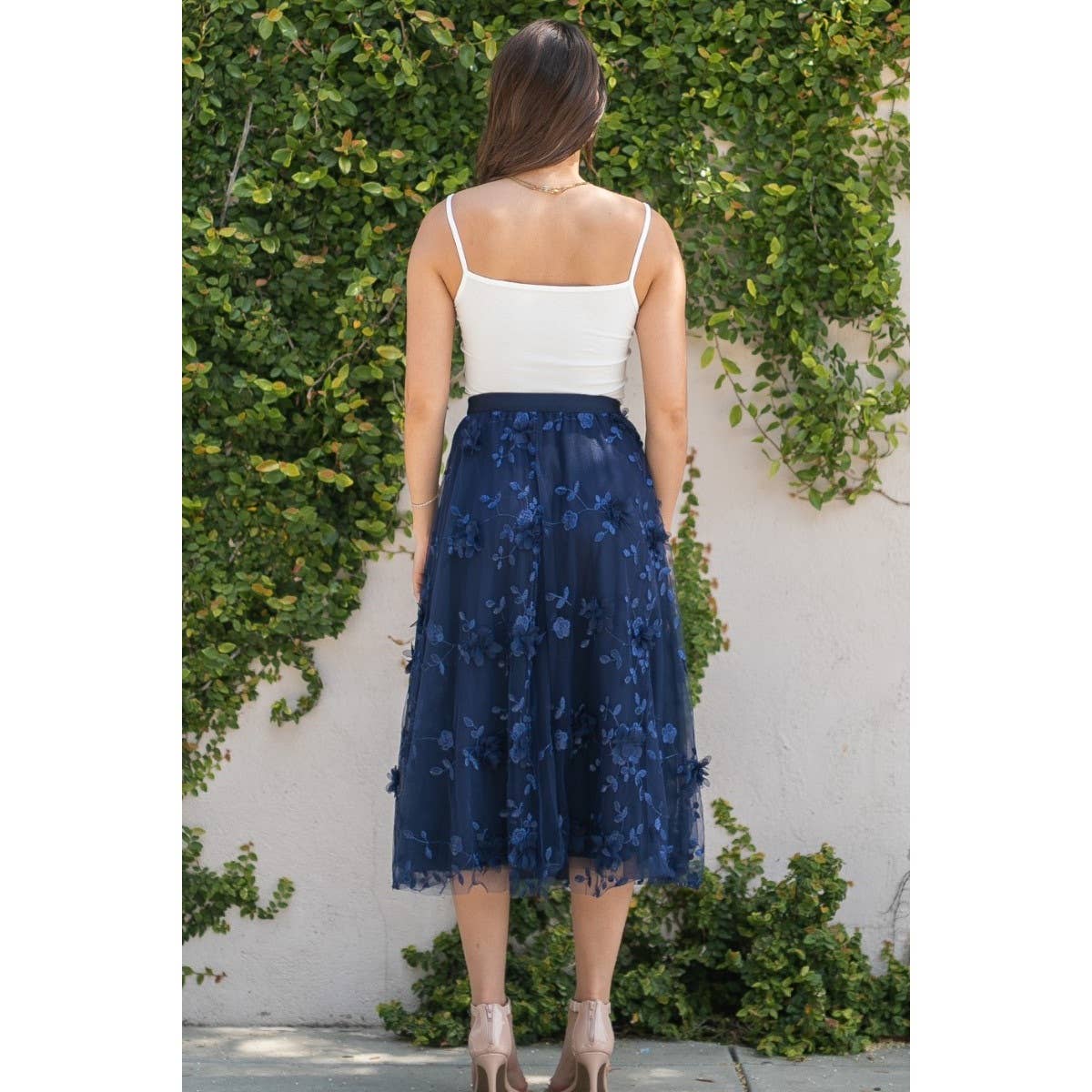 Verte – wholesale Skirt – Women’s – EMBROIDERY 3D FLORAL MIDI SKIRT_78S20541