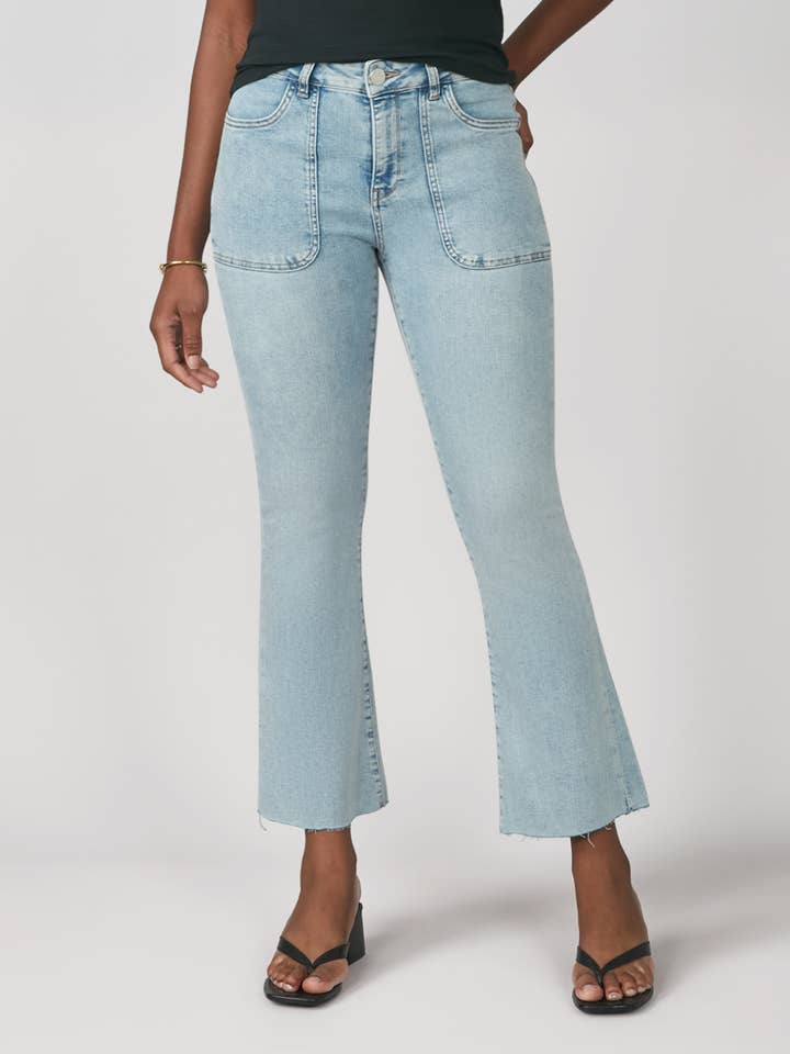 Jean bootcut taille haute BILLIE-TD, entrejambe de 28 po pour la vente par LOLA DENIM