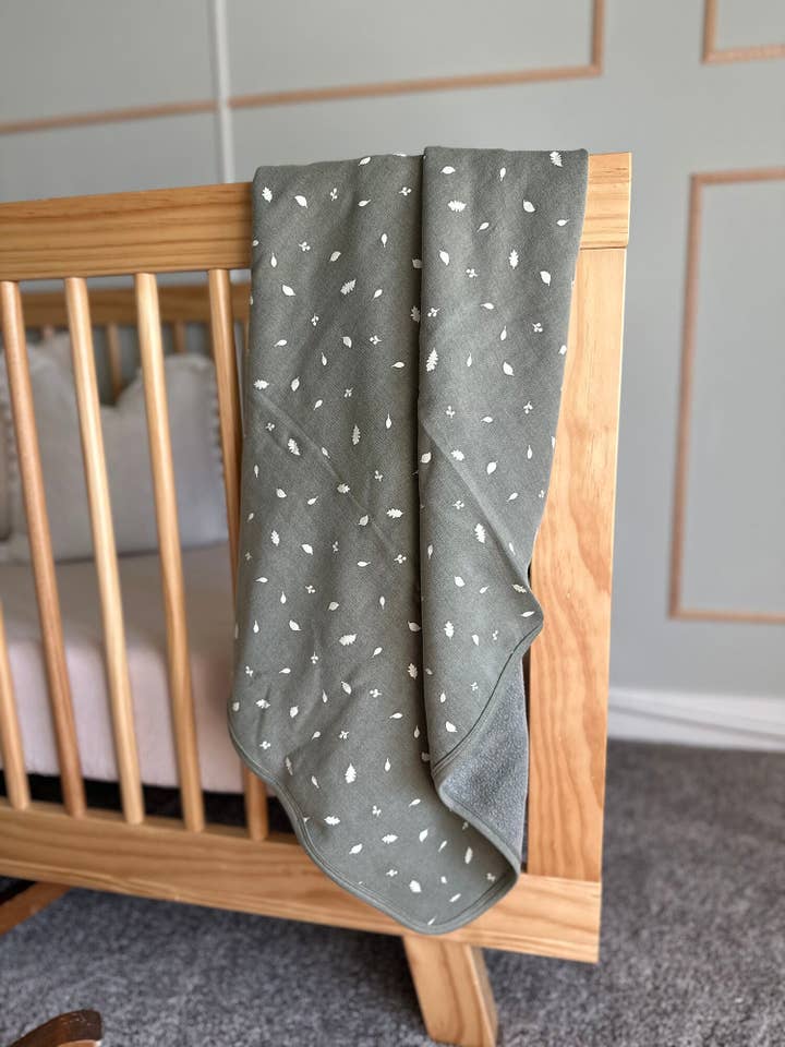 L'ovedbaby - Venta al por mayor Manta de cama - Niños y bebés - Manta Orgánica Acogedora en Hojas de Cazador
