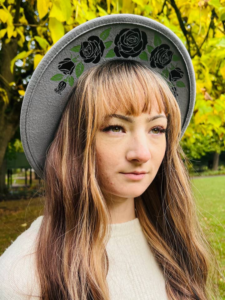 Fox & Fable - Vegan Felt Wide Brim Hat - Grey - Black Roses for wholesale by Witchwood Bags