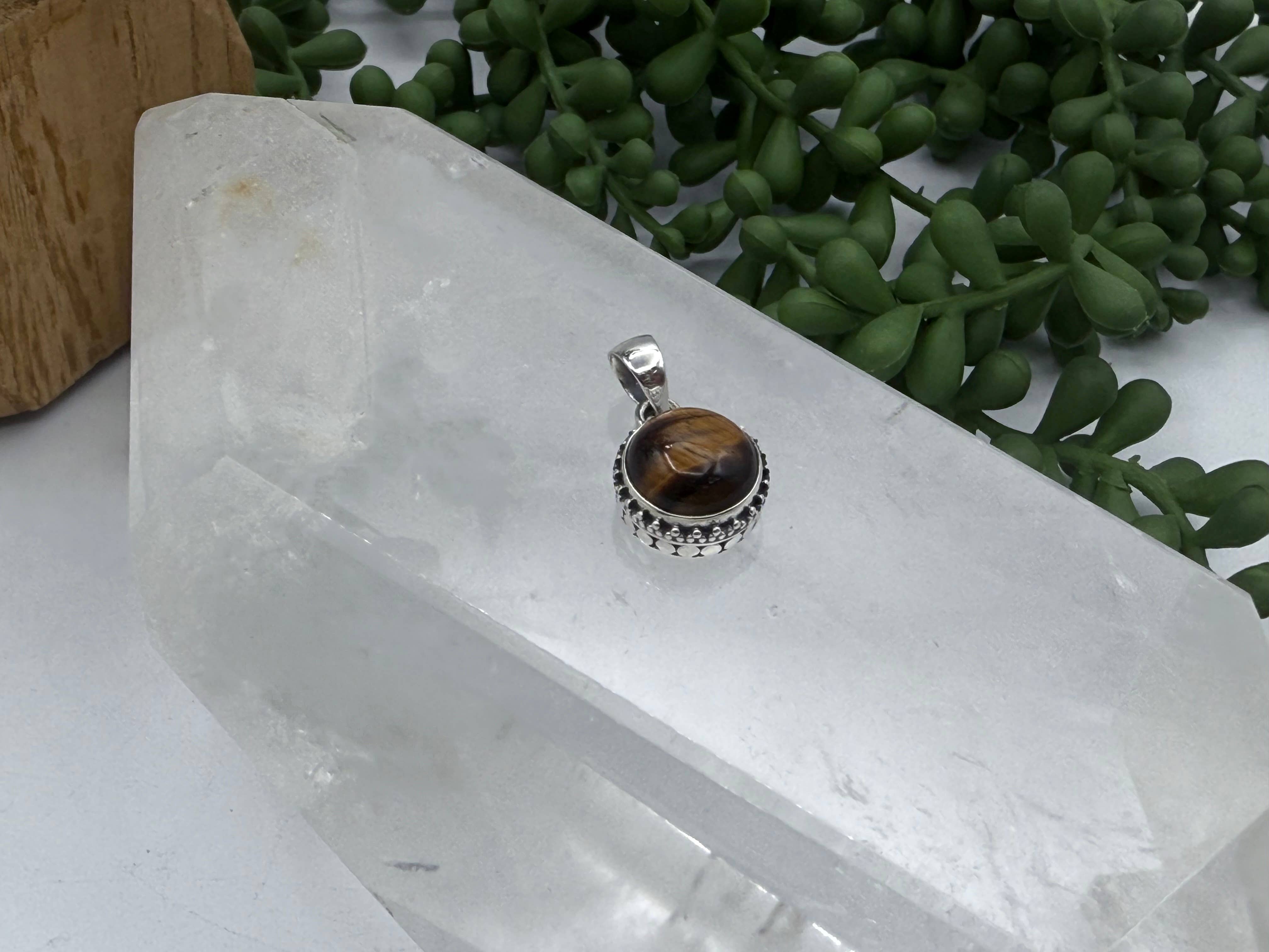 Meraki Gemstones – wholesale Individual charm/pendant – Yellow Tiger Eye Round Cab-10mm Pendant Sterling Silver/9253