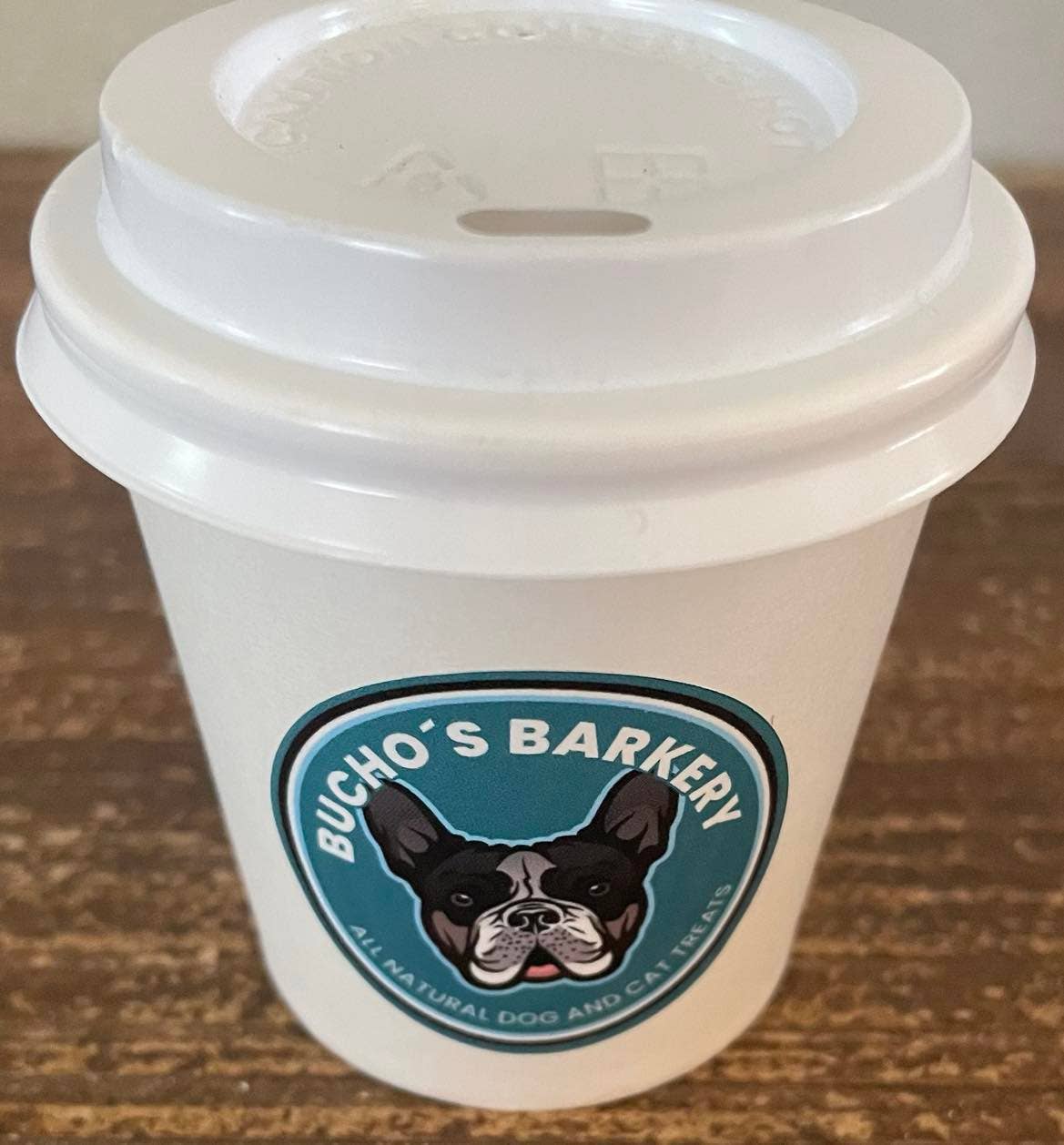 Bucho's Barkery - Vente Friandises – chien - Tasses de fèves de caroube - Friandises pour chiens1