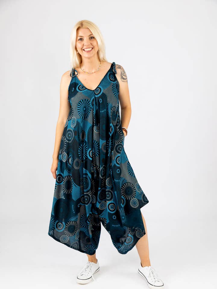 Sylvie mandala jumpsuit med lommer for engroshandel hos Wicked Dragon Clothing