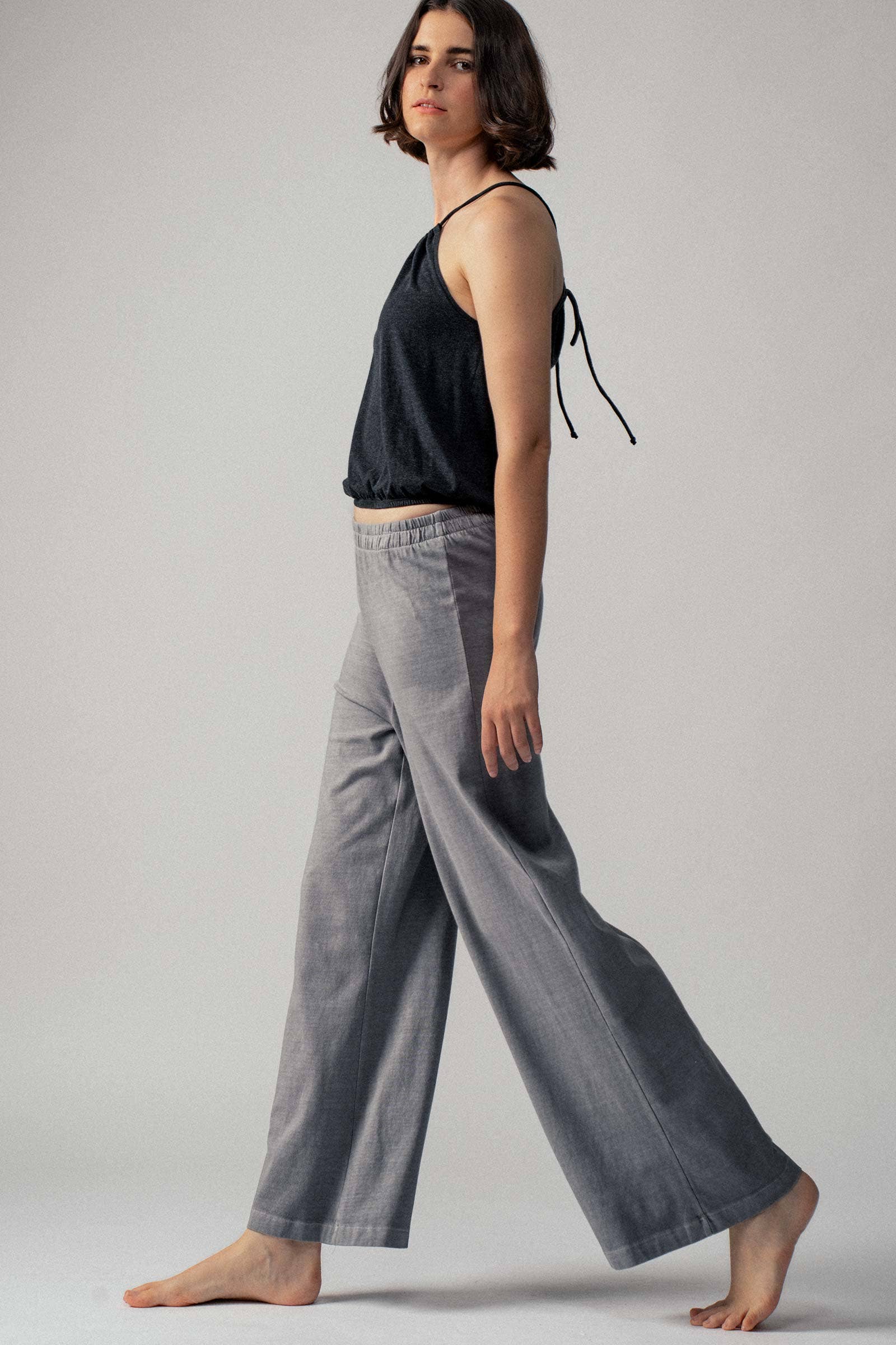 Urban Daizy - Wholesale Pants - Women's - Vintage Wash Cotton Flare Yoga Pants

4