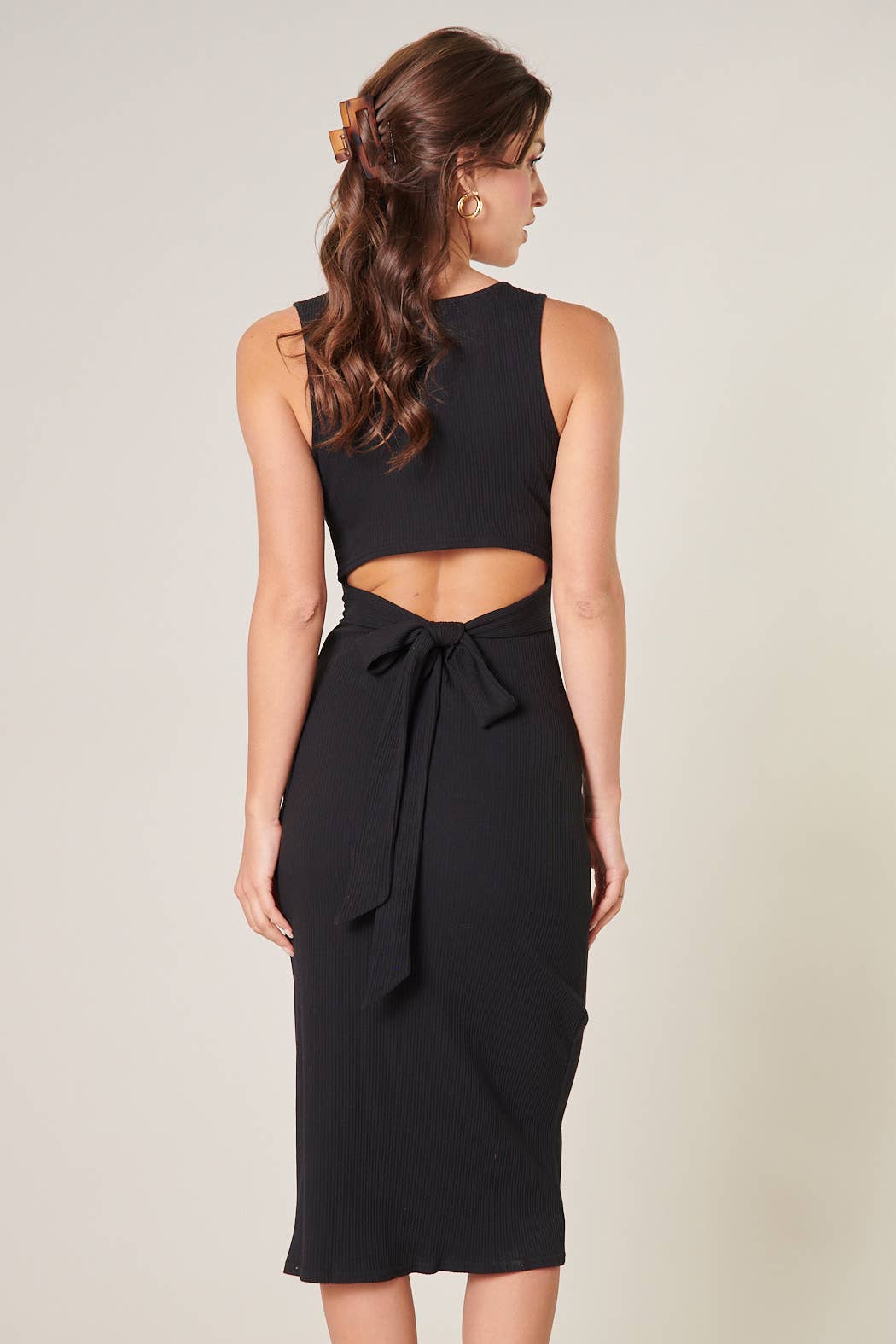 Sugarlips - Vente Robe – femme - Robe moulante nouée au dos en maille côtelée Digby20