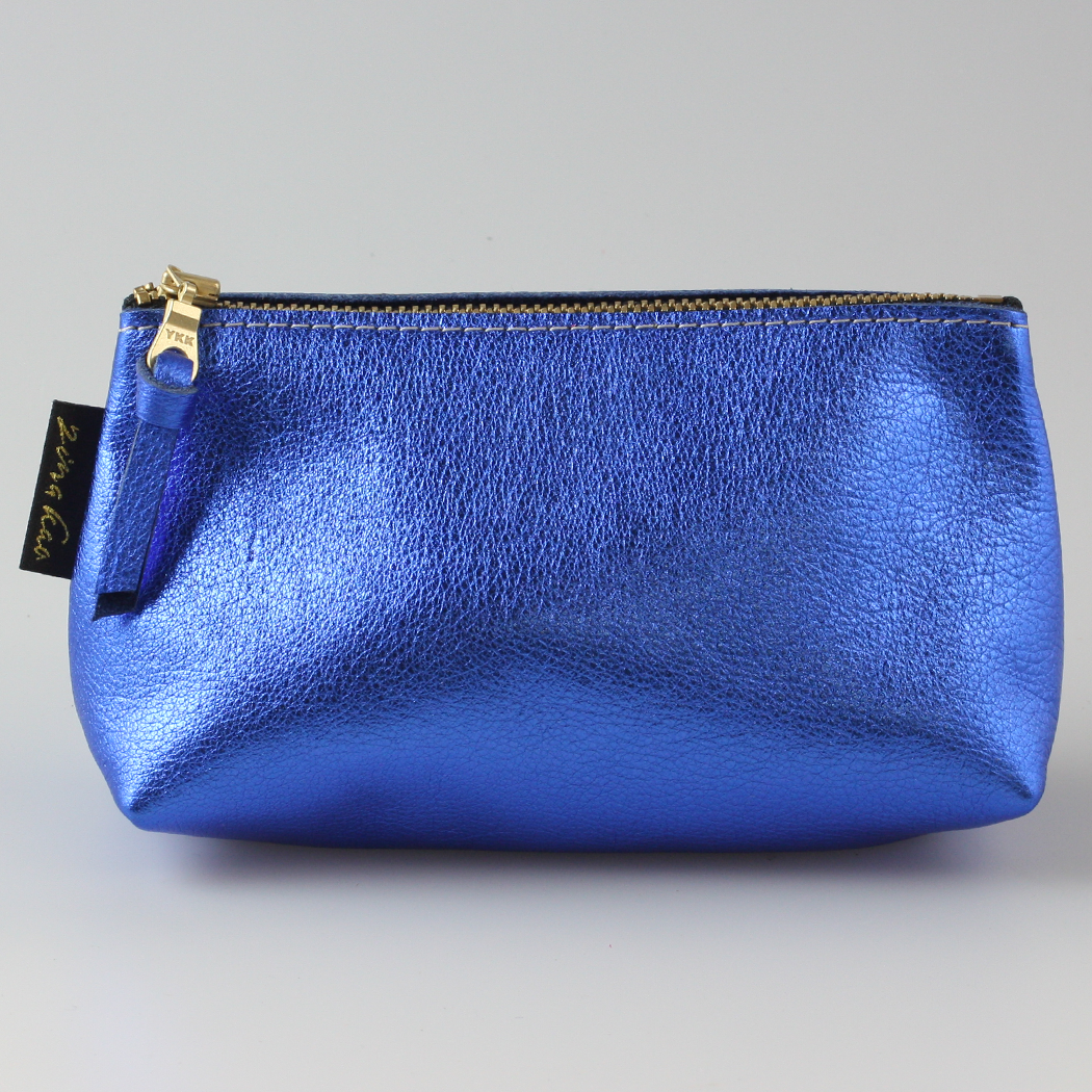 Zina Kao Exclusives – wholesale Make-up/cosmetic bag – The Smaller Metallic Makeup Clutch: 2 sizes! Bardot & Turner1