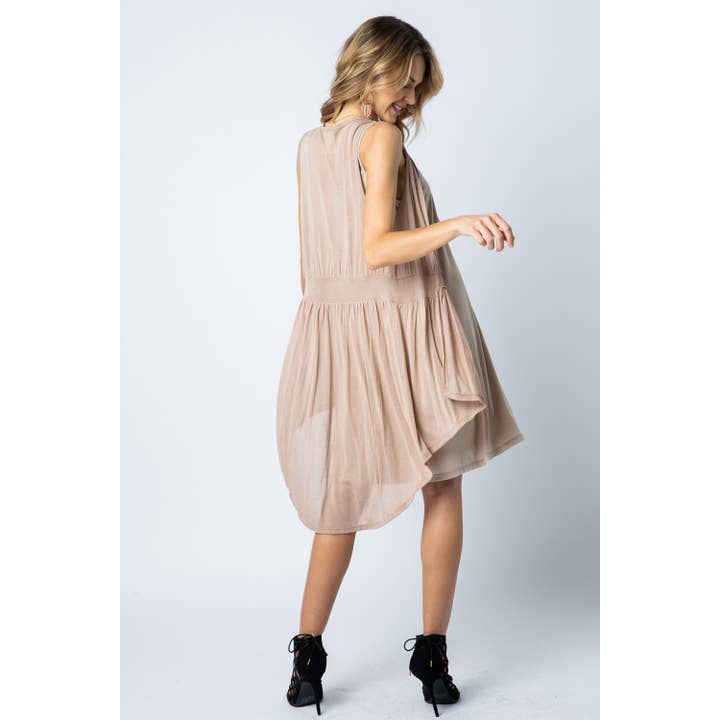 GILET SENZA MANICHE APERTO DAVANTI A VOLANT IN MAGLIA per la vendita all'ingrosso da parte di VOCAL