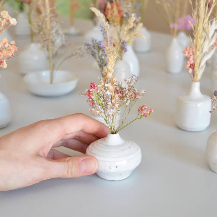 Karolina Bednorz Ceramics - Wholesale Vase - NUDE Ceramic Decorative Mini Bud Vases&Floral compositions1